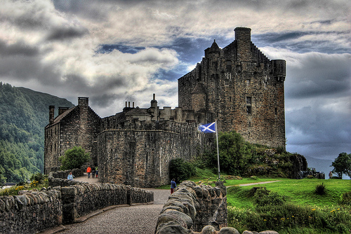 YYC Deals: Calgary to Scotland – $563 roundtrip after taxes